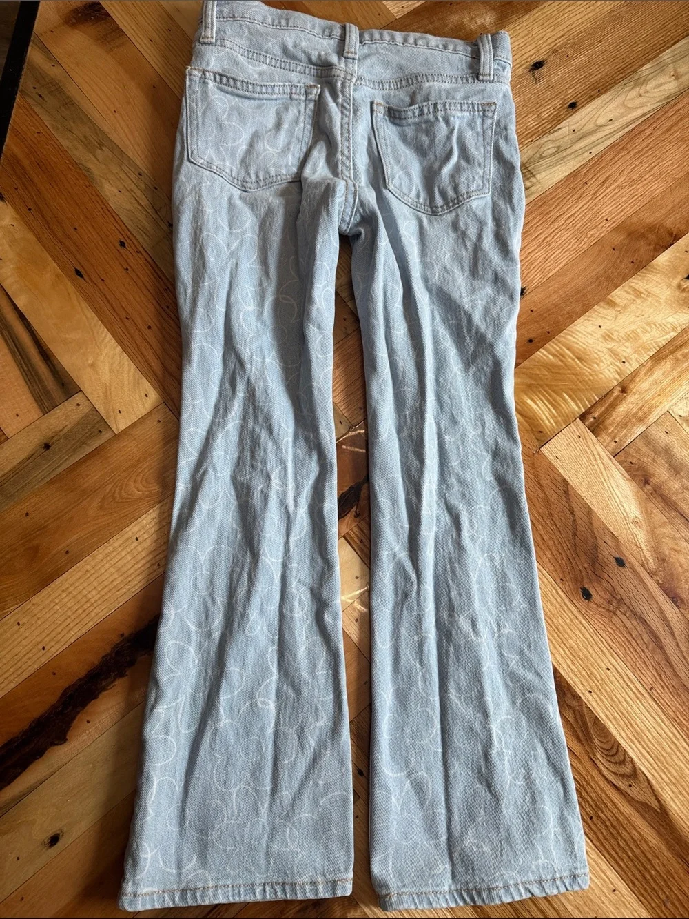 Kids Old Navy Light Blue and Dark Blue Jeans - Unbranded